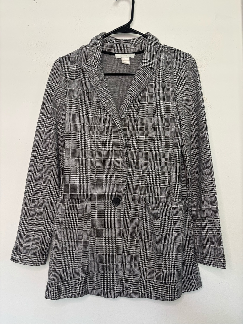 H&M BLACK & WHITE PLAID LONG LINED WOMENS BUTTON FRONT BLAZER JACKET SZ 4